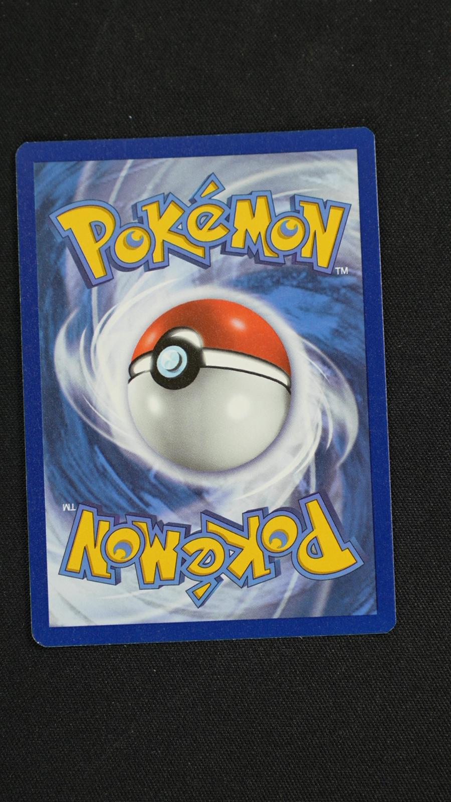 Elemental Badge 147/203 Uncommon Evolving Skies Pokemon Reverse Holo Near Mint