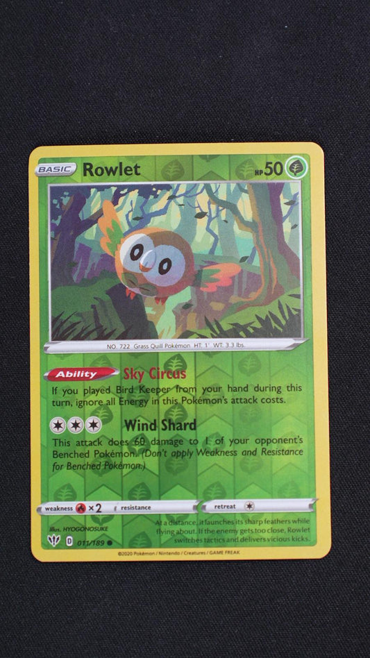 Rowlet 011/189 Common Darkness Ablaze Pokemon Reverse Holo Near Mint