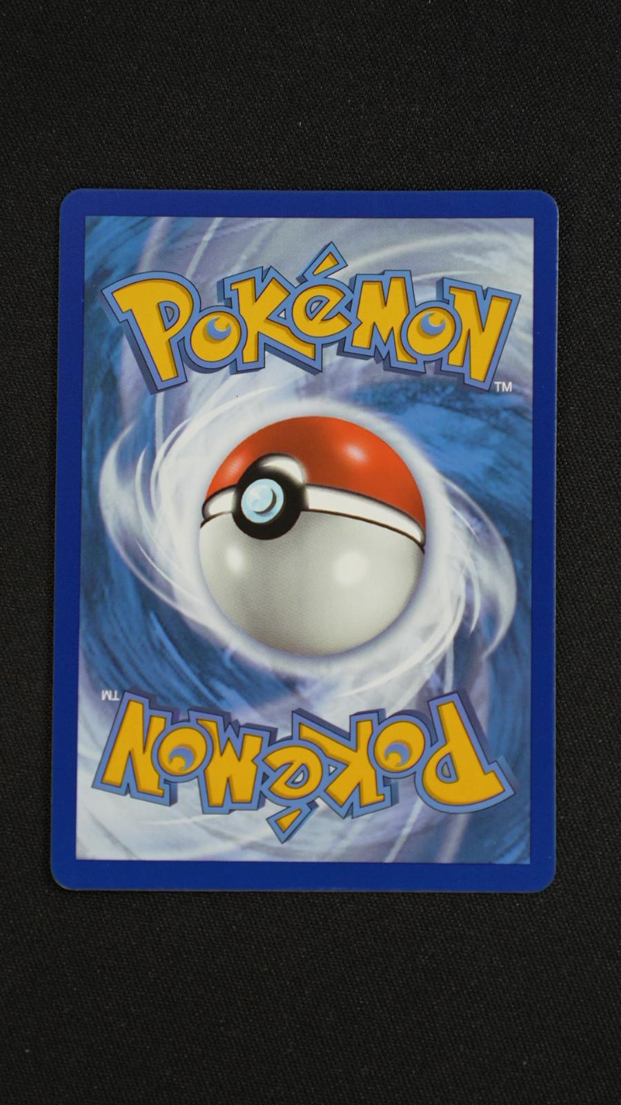 Melmetal V 047/078 Holo V Rare Pokemon GO Pokemon Near Mint