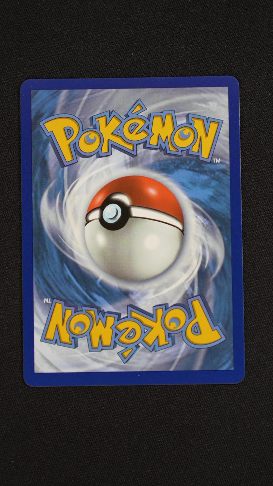 Chandelure VMAX 040/264 Holo VMAX Rare Fusion Strike Pokemon Near Mint