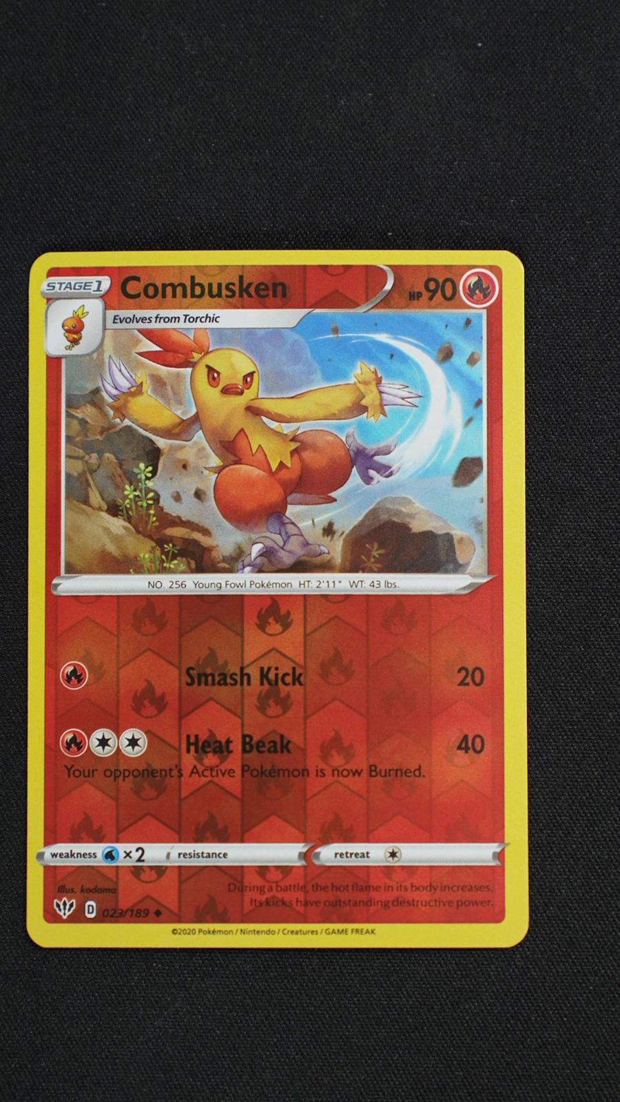 Combusken 023/189 Uncommon Darkness Ablaze Pokemon Reverse Holo Near Mint