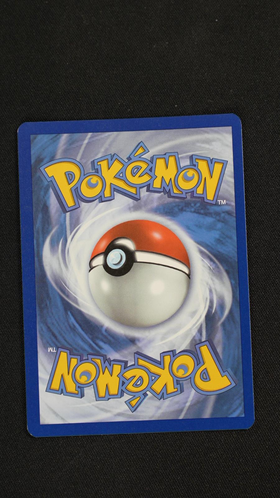 Rowlet 011/189 Common Darkness Ablaze Pokemon Reverse Holo Near Mint