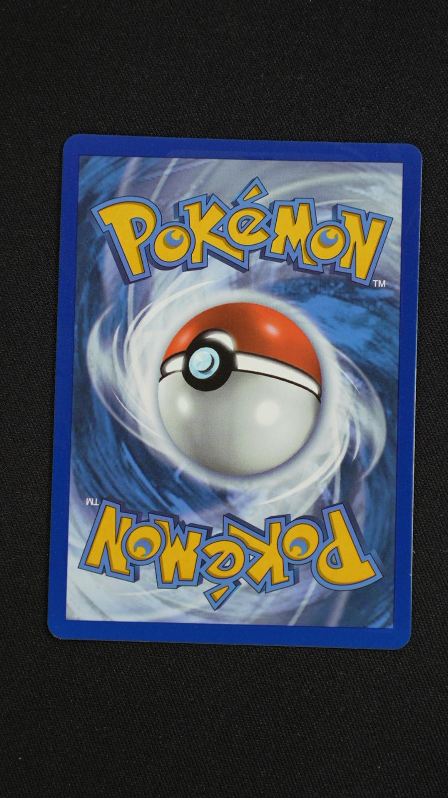 Dhelmise V 009/202 Holo V Rare Sword & Shield Pokemon Near Mint